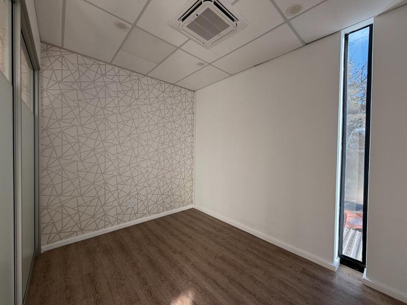 To Let Commercial Property for Rent in Walmer Eastern Cape
